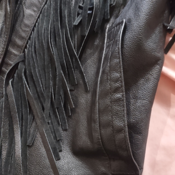 Women’s Rare  Vintage leather Concho fringe cropped jacket - Picture 7 of 17